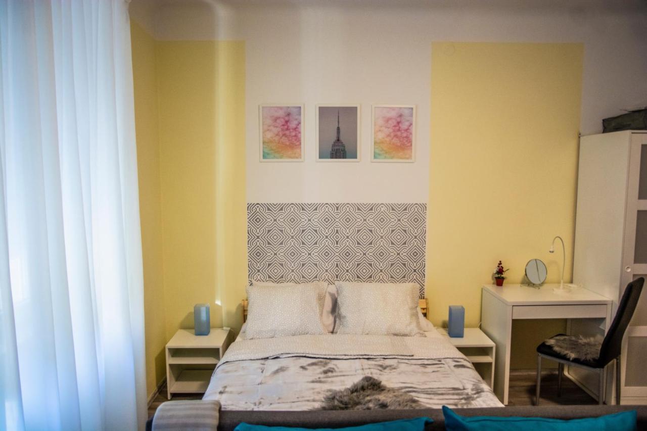 Apartment & Room Eni Zagreb Exterior foto